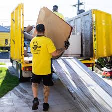 Best Moving and Downsizing Cleanouts  in Wlowbrook, IL